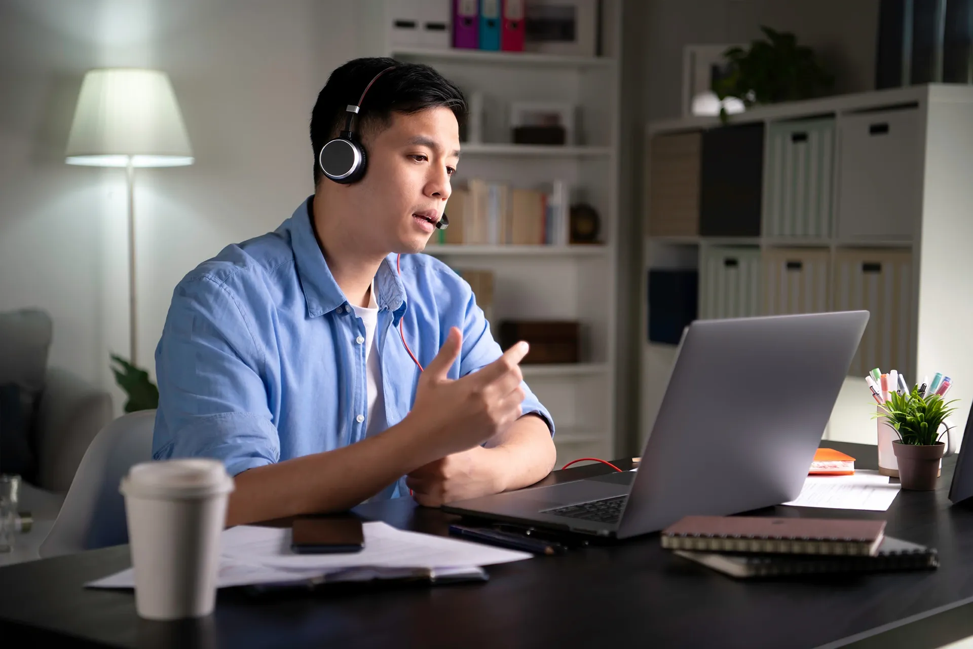 Participant interacting with a virtual class